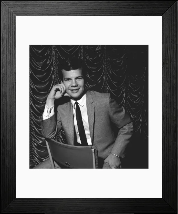 Framed Print : American Pop Singer Bobby Vee photographed on a visit to London Framed Print : American Pop Singer Bobby Vee photographed on a visit to London