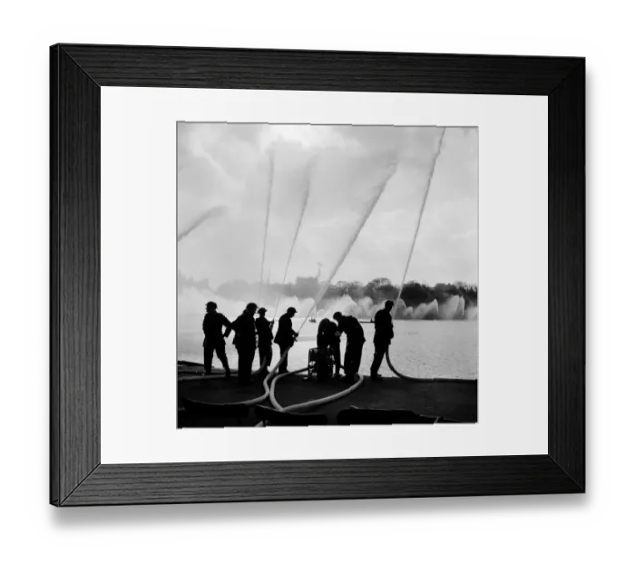 Framed Print : Auxiliary Fire Service exercise in Hyde Park on both sides of the Serpentine Framed Print : Auxiliary Fire Service exercise in Hyde Park on both sides of the Serpentine