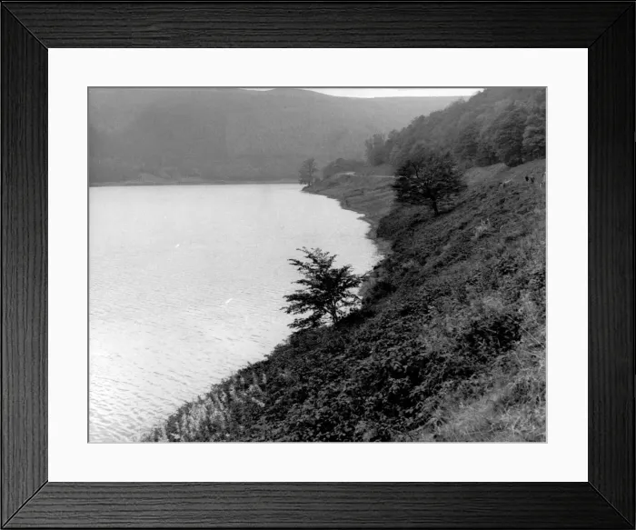 Framed Print : View of Ladybower Reservoir on the snake road to Sheffield. 1965 Framed Print : View of Ladybower Reservoir on the snake road to Sheffield. 1965