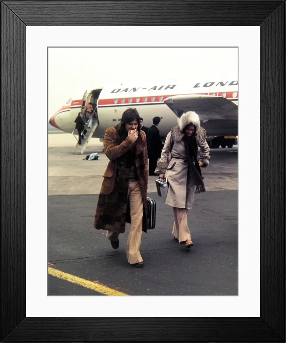 Framed Print : The Carpenters - Pop Group 1973 A©Daily MIrror Framed Print : The Carpenters - Pop Group 1973 A©Daily MIrror