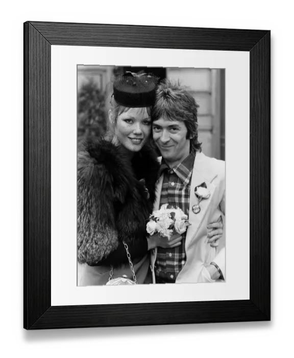 Framed Print : Ian McLaglan of The Small Faces marries Kim Moon 1978 Framed Print : Ian McLaglan of The Small Faces marries Kim Moon 1978