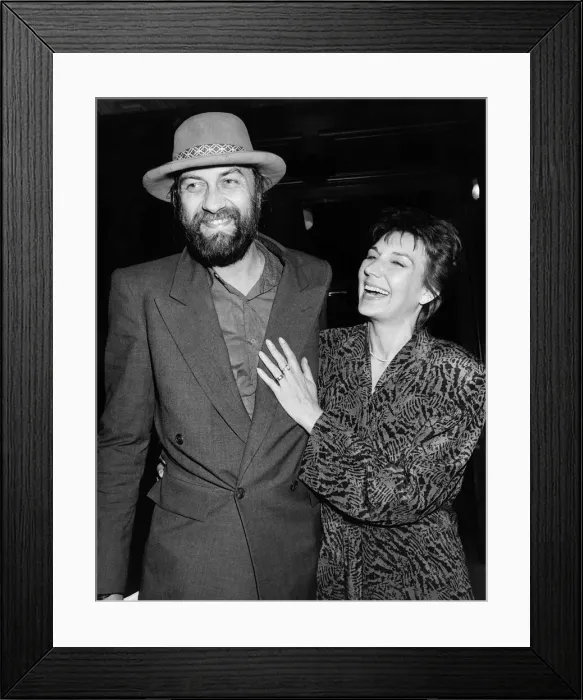 Framed Print : Mick Fleetwood pop drummer with companion 1988 Framed Print : Mick Fleetwood pop drummer with companion 1988