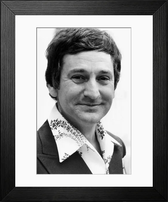 Framed Print : Lonnie Donegan pop singer 1978 Framed Print : Lonnie Donegan pop singer 1978