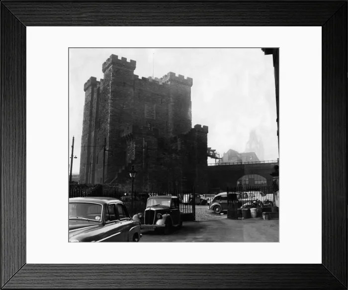 Framed Print : The Castle Keep at Newcastle 1 January 1954 Framed Print : The Castle Keep at Newcastle 1 January 1954