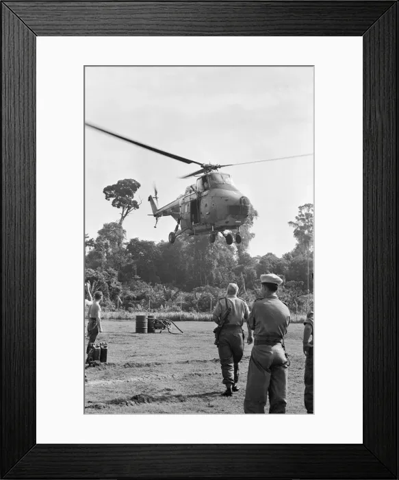 Framed Print : British troops in Borneo. 1964