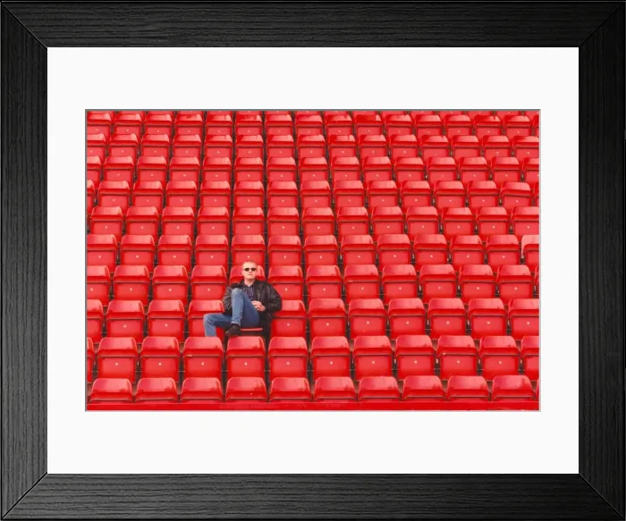 Framed Print : Singer songwriter John Miles, surveys the scene the day before playing the Gateshead Framed Print : Singer songwriter John Miles, surveys the scene the day before playing the Gateshead
