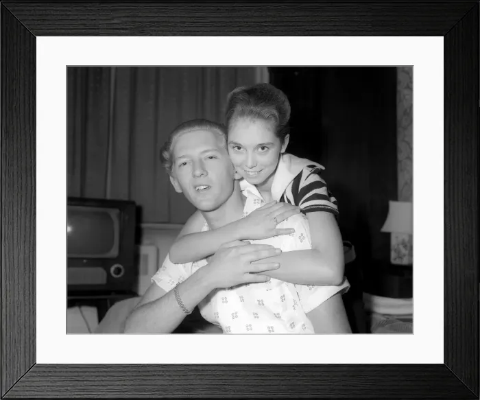 Framed Print : Jerry Lee Lewis Rock and Roll singer May 1958 with his 13 year old wife Myra Framed Print : Jerry Lee Lewis Rock and Roll singer May 1958 with his 13 year old wife Myra