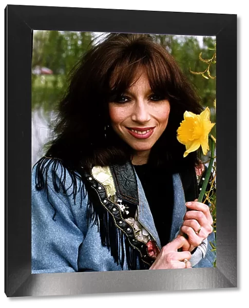 Lena Zavaroni singer denim jacket daffodil anorexic