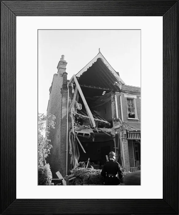 Framed Print : V2 Rocket incident at Tewkesbury Terrace, Bounds Green Road, Southgate Framed Print : V2 Rocket incident at Tewkesbury Terrace, Bounds Green Road, Southgate