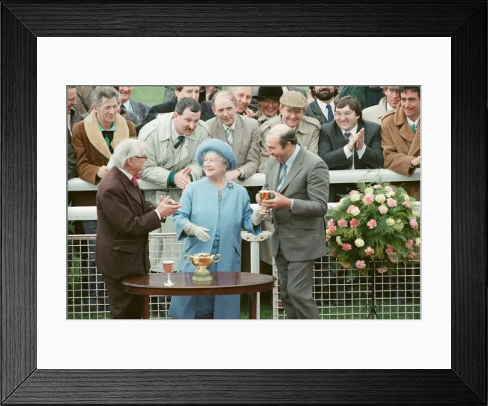 Framed Print : Desert Orchid 17th March 1990. Local Caption Horseracing Framed Print : Desert Orchid 17th March 1990. Local Caption Horseracing