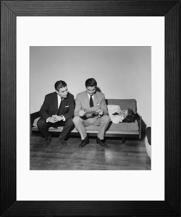 Framed Print : Larry Parnes (left) and John Kennedy (centre), Managers of singer Tommy Steele Framed Print : Larry Parnes (left) and John Kennedy (centre), Managers of singer Tommy Steele