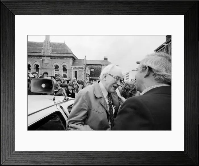 Framed Print : Labour leader Michael Foot on the election tour in Lancashire. 22nd May 1983 Framed Print : Labour leader Michael Foot on the election tour in Lancashire. 22nd May 1983