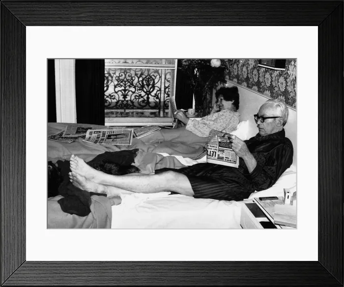 Framed Print : Foot and Dizzy Michael Foot Labour Party Leader seen here with his wife and dog