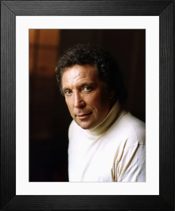 Framed Print : Tom Jones Singer Framed Print : Tom Jones Singer