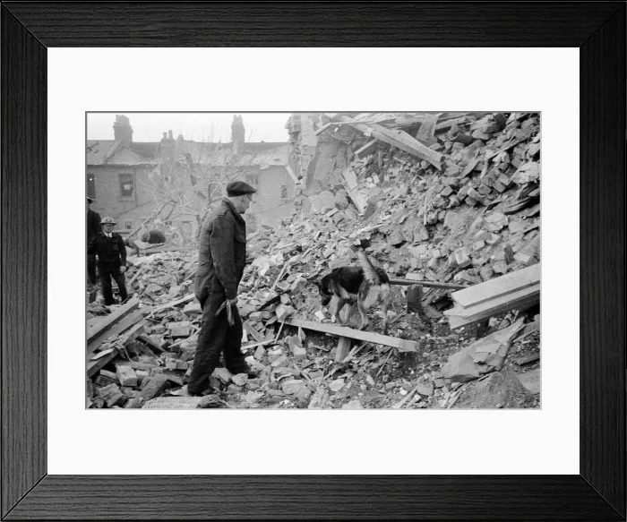 Framed Print : V2 Rocket incident at Farrant Avenue, Lordship Lane, Wood Green