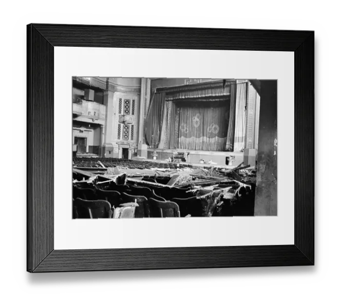 Framed Print : V2 Rocket incident at a N. F.s workshop, Ilford. 8th February 1945