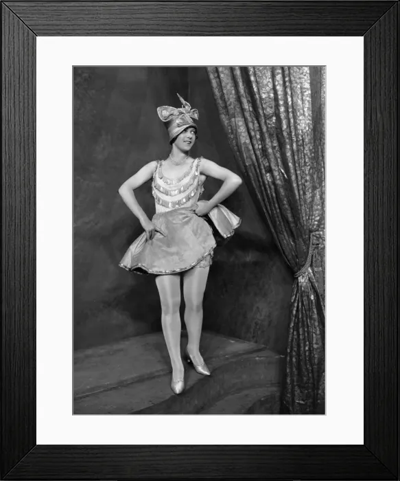 Framed Print : Scene from the play Tip Toes. 9th November 1926 Framed Print : Scene from the play Tip Toes. 9th November 1926