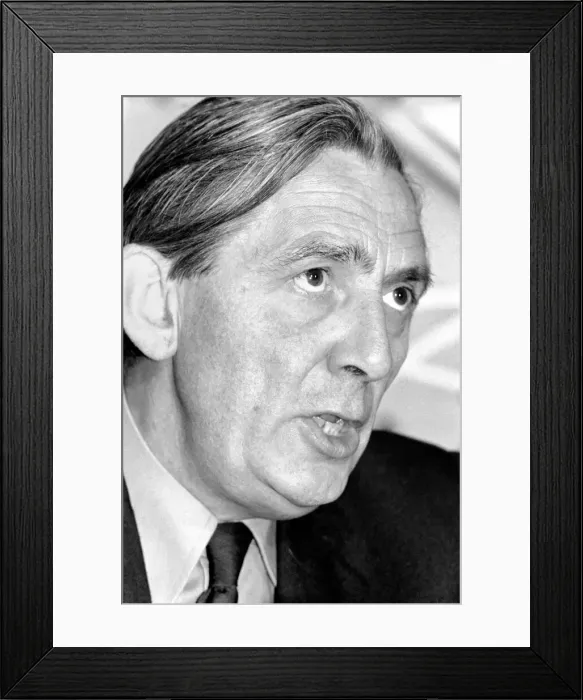 Framed Print : Len Murray General Secretary of the TUC talking on behalf of the anti- European Framed Print : Len Murray General Secretary of the TUC talking on behalf of the anti- European