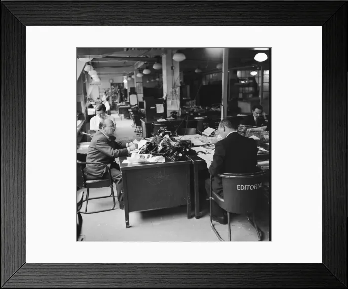 Framed Print : Daily Mirror Picture Desk 23rd March 1956 Framed Print : Daily Mirror Picture Desk 23rd March 1956