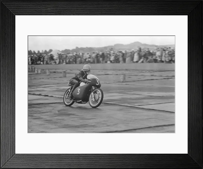 Framed Print : Action from the Daily Herald Motor Cycle Racing Championship at Thruxton