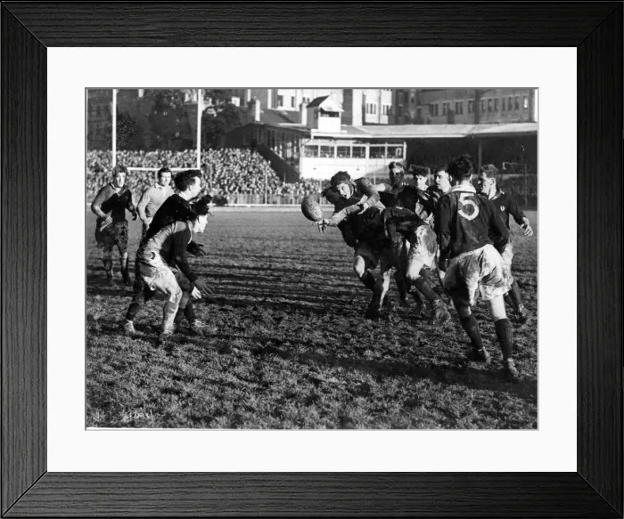 Framed Print : JBG Thomas Collection - Wales v Scotland, Cardiff Arms Park Framed Print : JBG Thomas Collection - Wales v Scotland, Cardiff Arms Park