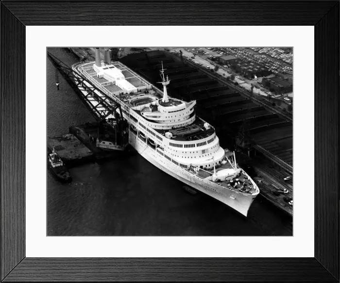 Framed Print : Ships: Canberra April 1982 - The luxury liner Canberra is berted at Southampton Dock to Framed Print : Ships: Canberra April 1982 - The luxury liner Canberra is berted at Southampton Dock to