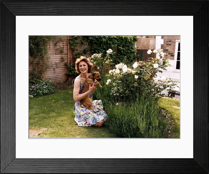Framed Print : Jane Howe Actress who starred in Eastenders dbase A©Mirrorpix