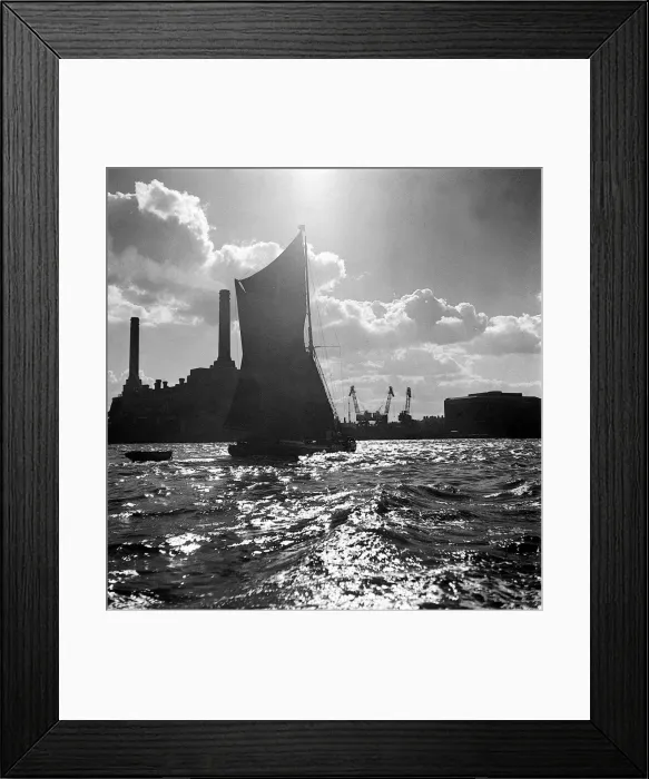 Framed Print : London Scenes Places 1945-1950 - Ships / Boats sail past Battersea Power Station Framed Print : London Scenes Places 1945-1950 - Ships / Boats sail past Battersea Power Station