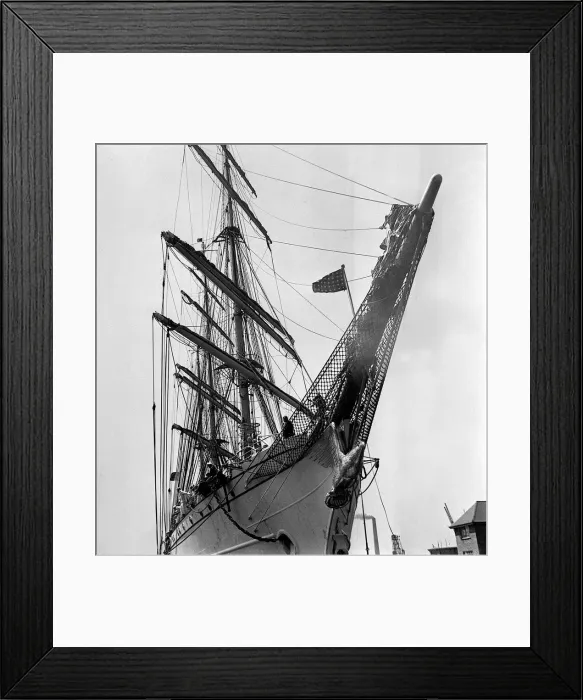 Framed Print : The US sailing ship SS Eagle arriving at Greenwich on the River Thames Circa 1955 Framed Print : The US sailing ship SS Eagle arriving at Greenwich on the River Thames Circa 1955