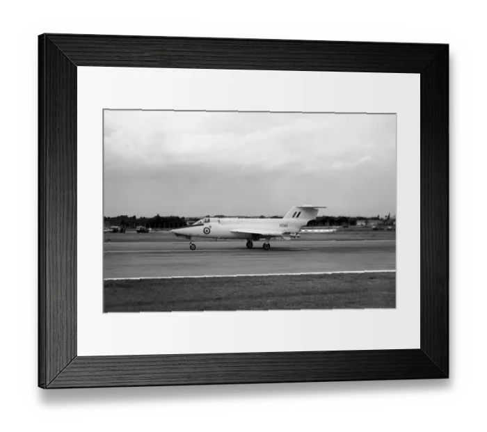 Framed Print : Aircraft Sanders Roe SR53 mixed power plant interceptor aircraft takes off at the SBAC Framed Print : Aircraft Sanders Roe SR53 mixed power plant interceptor aircraft takes off at the SBAC