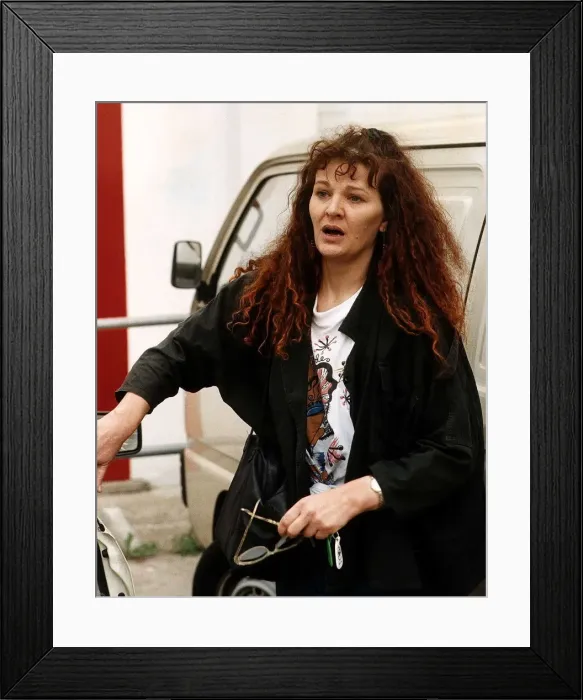 Framed Print : Sandy Ratcliff Actress leaves court after giving evidence Dbase A©Mirrorpix Framed Print : Sandy Ratcliff Actress leaves court after giving evidence Dbase A©Mirrorpix