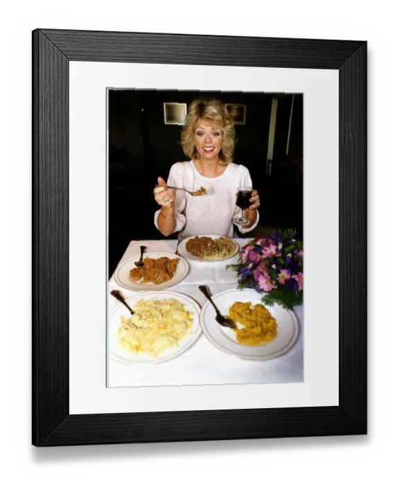 Framed Print : Stacy Dorning Actress eating her favourite meal Indian supplied by Marks