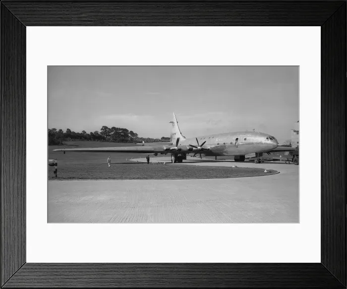 Framed Print : Aircraft Bristol B167 Brabazon 1, the world largest aircraft prepares for it Framed Print : Aircraft Bristol B167 Brabazon 1, the world largest aircraft prepares for it