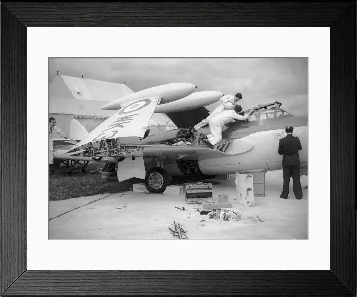 Framed Print : Aircraft DeHavilland DH112 Sea Venom, being prepared for display at the SBAC Farnborough Framed Print : Aircraft DeHavilland DH112 Sea Venom, being prepared for display at the SBAC Farnborough