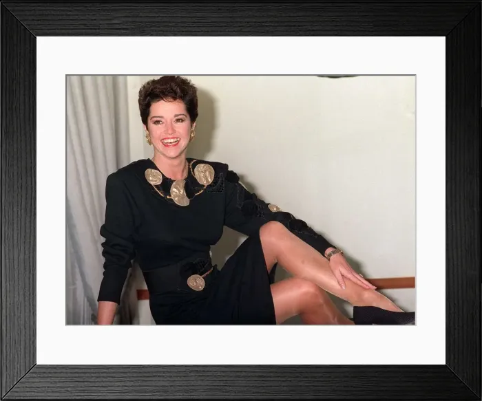 Framed Print : Gemma Craven Actress January 1990 A©Mirrorpix Framed Print : Gemma Craven Actress January 1990 A©Mirrorpix