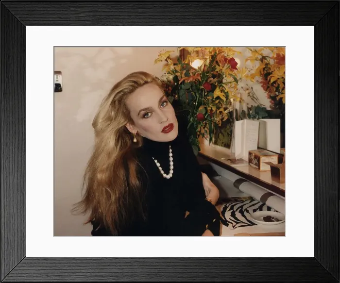 Framed Print : Jerry Hall Supermodel and Actress dbase A©Mirrorpix