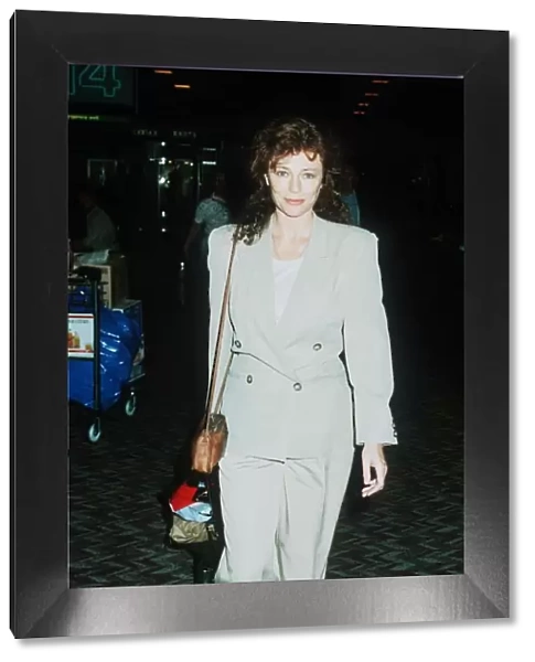 Actress Jacqueline Bisset at LAP on way to Los Angeles dbase MSI A©Mirrorpix