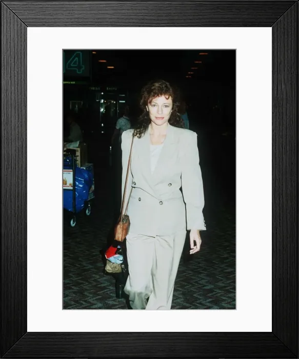 Framed Print : Actress Jacqueline Bisset at LAP on way to Los Angeles dbase MSI A©Mirrorpix Framed Print : Actress Jacqueline Bisset at LAP on way to Los Angeles dbase MSI A©Mirrorpix