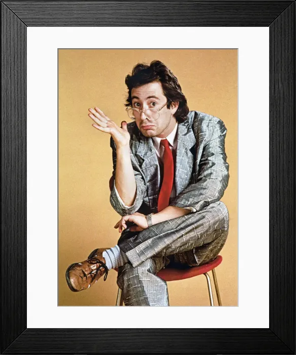 Framed Print : Ben Elton comedian sitting hunched over A©mirrorpix Framed Print : Ben Elton comedian sitting hunched over A©mirrorpix