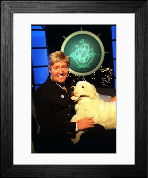 Framed Print : Jonathan Watson Comedian December 1998 As Frank McAvennie New Blue Peter Framed Print : Jonathan Watson Comedian December 1998 As Frank McAvennie New Blue Peter