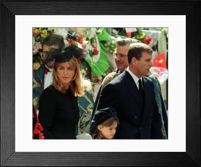 Framed Print : Princess Diana Funeral 6th September 1997. The Duchess of York Framed Print : Princess Diana Funeral 6th September 1997. The Duchess of York