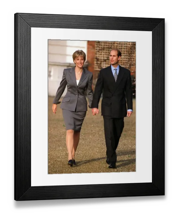Framed Print : Prince Edward and Sophie Rhys Jones announce their engagement at St James Palace Framed Print : Prince Edward and Sophie Rhys Jones announce their engagement at St James Palace