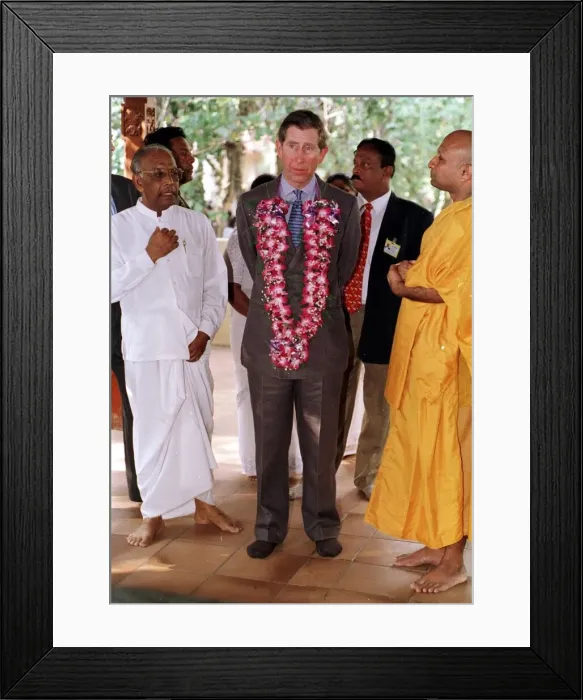 Framed Print : Prince Charles visits Raja Maha Temple on arrival in Colombo in Sri Lanka Framed Print : Prince Charles visits Raja Maha Temple on arrival in Colombo in Sri Lanka