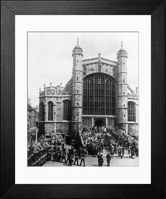 Framed Print : The funeral of King Edward VII May 1910 Edward died at Sandringham on May 6, 1910 Framed Print : The funeral of King Edward VII May 1910 Edward died at Sandringham on May 6, 1910