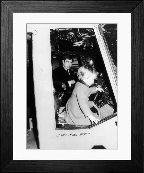 Framed Print : Prince Andrew with Prince William onboard HMS Brazen on the River Thames near London