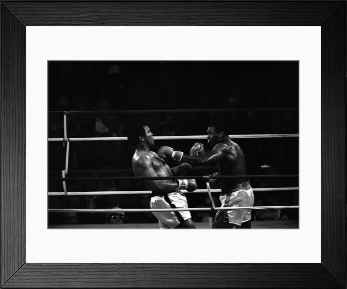 Framed Print : Action during the world heavyweight title fight between challenger Muhammad Ali Framed Print : Action during the world heavyweight title fight between challenger Muhammad Ali
