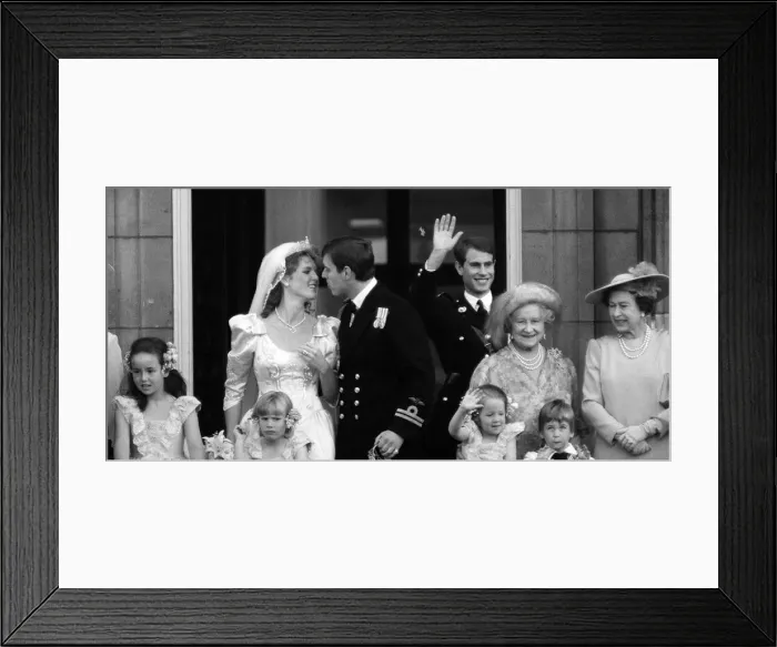 Framed Print : Queen Elizabeth IIs son, Prince Andrew, marries Sarah Ferguson at Westminister Abbey Framed Print : Queen Elizabeth IIs son, Prince Andrew, marries Sarah Ferguson at Westminister Abbey