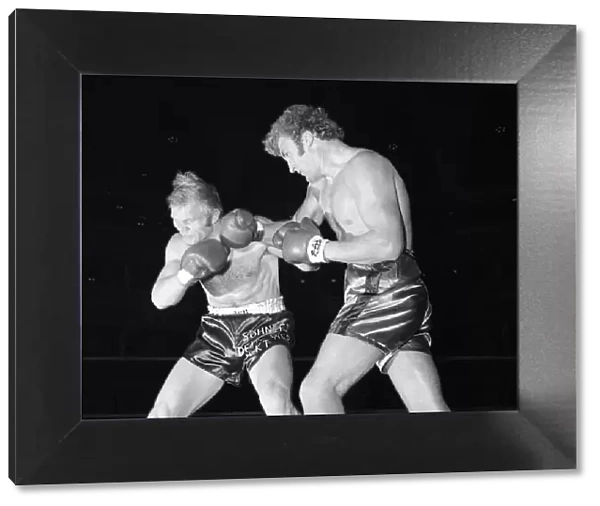 Joe Bugner Heavyweight Boxer October 1972 fighting Jurgen Blin at Royal Albert Hall