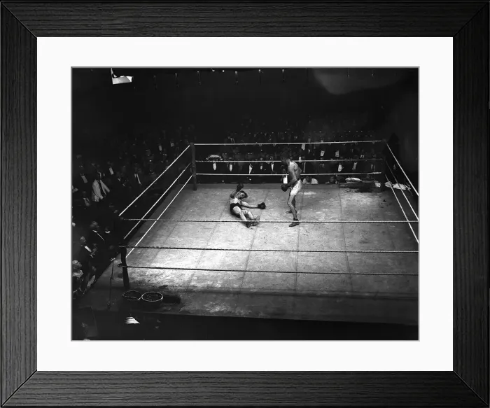 Framed Print : Boxing Higgins v Herman July 1921 Higgins knocked out Framed Print : Boxing Higgins v Herman July 1921 Higgins knocked out