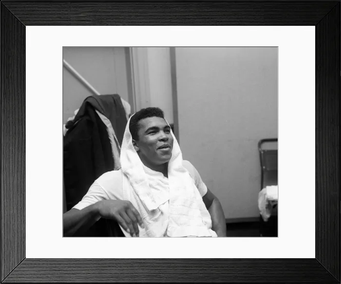 Framed Print : American heavyweight boxer Cassius Clay training ahead of his non-title heavyweight fight Framed Print : American heavyweight boxer Cassius Clay training ahead of his non-title heavyweight fight